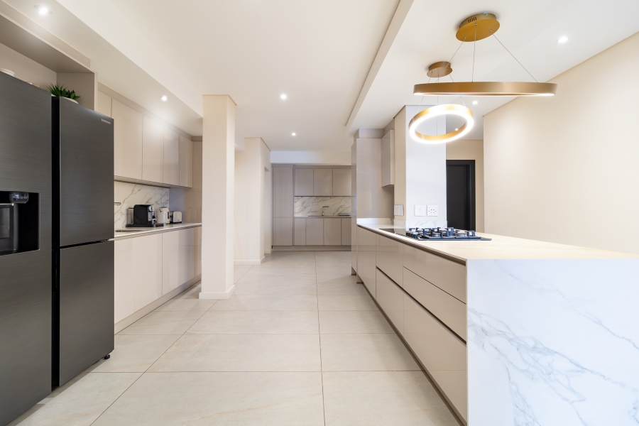 To Let 2 Bedroom Property for Rent in Clifton Western Cape